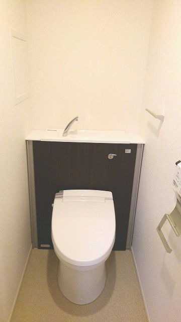 ��ʌ��������܎s�Y�a�挳���R���ڂ̃}���V�����̃g�C��