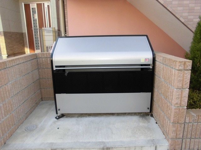 ��ʌ��������܎s�Y�a�挳���R���ڂ̃}���V�����̂��̑�