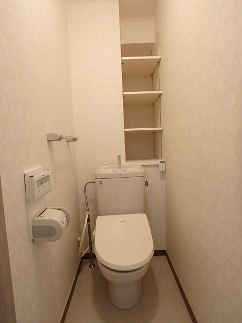 ��ʌ��������܎s��{��V�����P���ڂ̃}���V�����̃g�C��