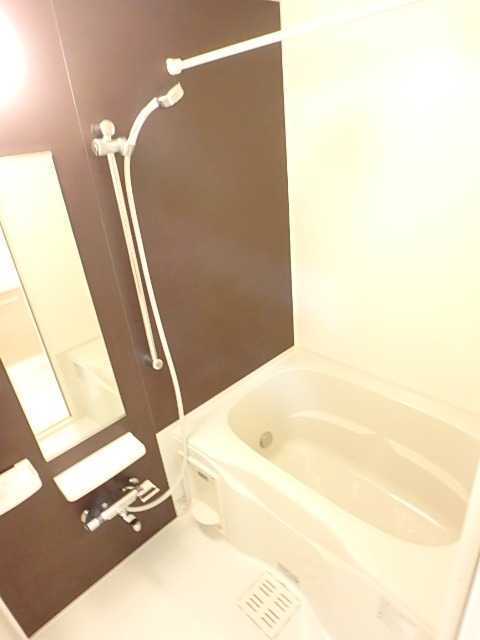 ��ʌ��������܎s�k����i���Q���ڂ̃A�p�[�g�̃o�X