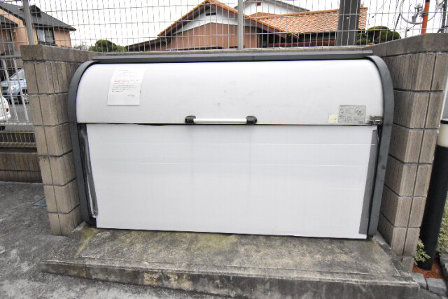 ��ʌ��������܎s�k����i���Q���ڂ̃A�p�[�g�̂��̑�