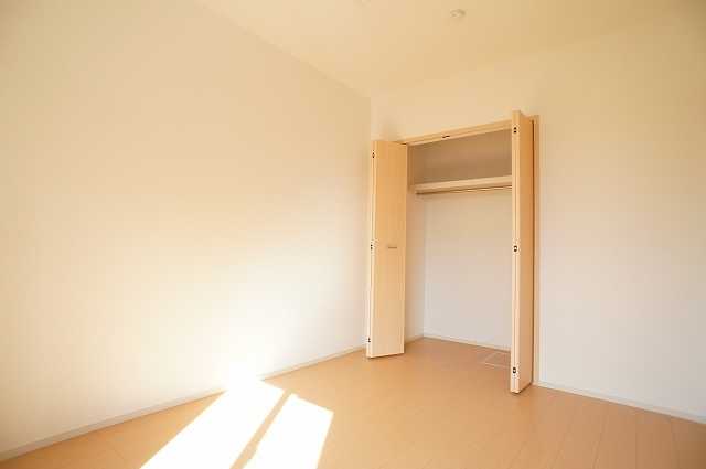 ��ʌ��������܎s�΋�厚���̃A�p�[�g�̎��[