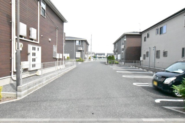 ��ʌ��������܎s�΋�厚���̃A�p�[�g�̒��ԏ�