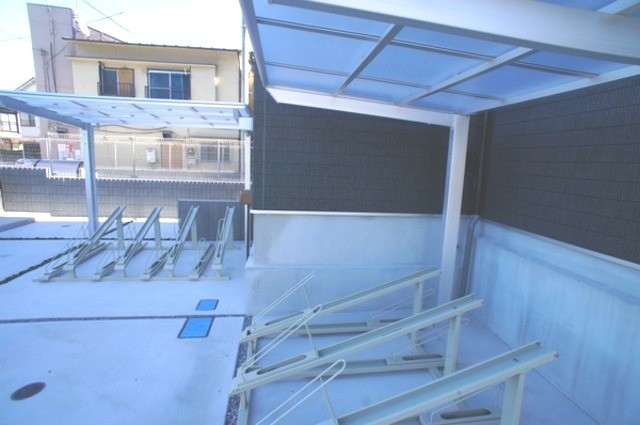 ��ʌ��������܎s�Y�a��j���J�R���ڂ̃}���V�����̂��̑�