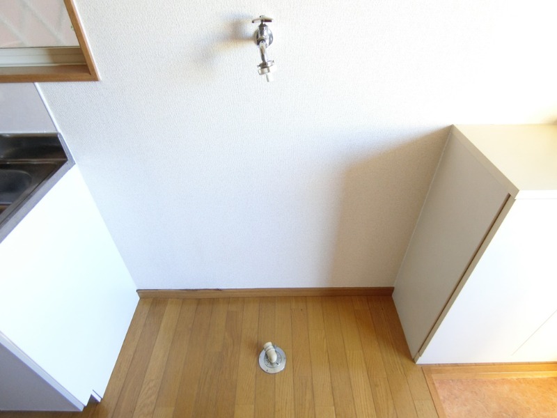 ��ʌ��������܎s�����擌��{�U���ڂ̃A�p�[�g�̂��̑�