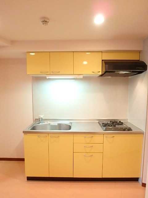 ��ʌ��������܎s��{��{���R���ڂ̃}���V�����̃L�b�`��