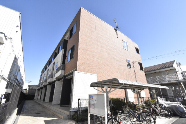 ��ʌ��������܎s���撆���Q����10-21�̃A�p�[�g�̌����O��