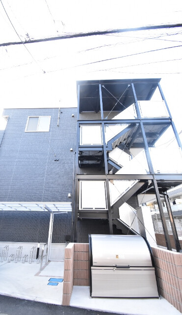 ��ʌ��������܎s������{�����S����9-30-2�̃A�p�[�g�̌����O��