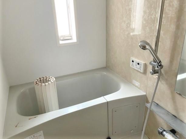 ��ʌ��������܎s�����攪���q�R���ڂ̃A�p�[�g�̃o�X