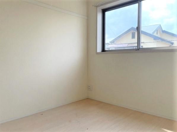 ��ʌ��������܎s�����攪���q�R���ڂ̃A�p�[�g�̂��̑������E�X�y�[�X