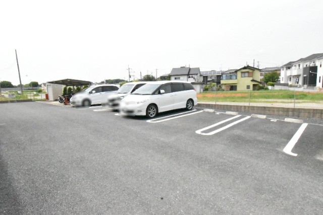 ��ʌ��������܎s�΋�厚���̃A�p�[�g�̒��ԏ�