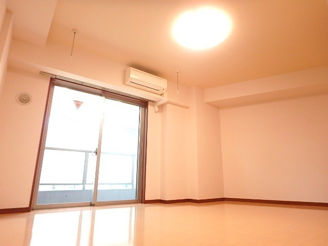 ��ʌ��������܎s��{��{���R���ڂ̃}���V�����̂��̑������E�X�y�[�X