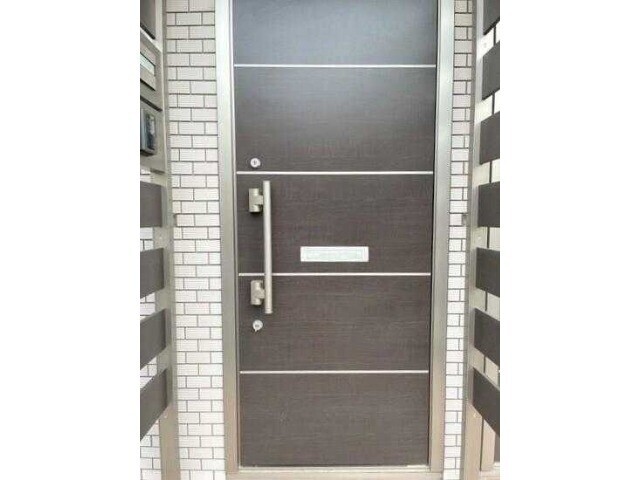 ��ʌ��������܎s�����攪���q�R���ڂ̃A�p�[�g�̃G���g�����X