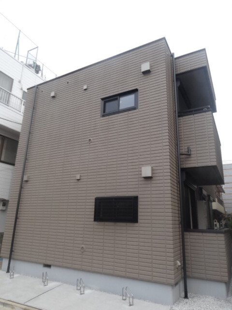 ��ʌ��������܎s��{��听���P����223-4�̃}���V�����̌����O��