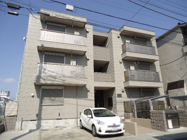 ��ʌ��������܎s���撆���Q���ڂ̃}���V�����̌����O��