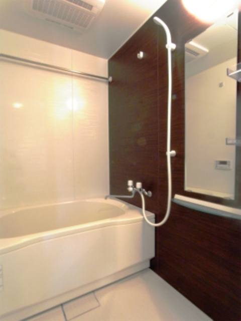 ��ʌ��������܎s�΋挴�R�P���ڂ̃A�p�[�g�̃o�X