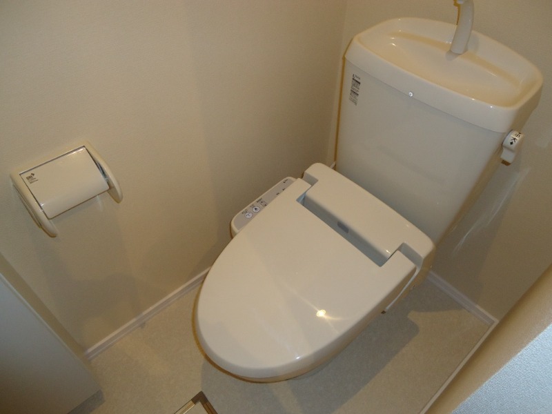 ��ʌ��������܎s���撆���Q���ڂ̃}���V�����̃g�C��