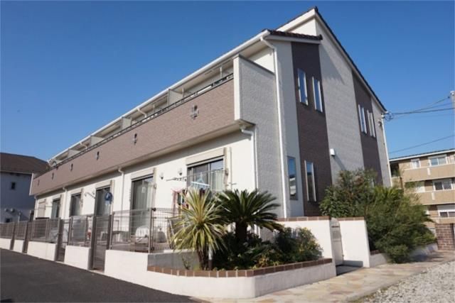 ��ʌ�����s�厚�ΐ_�̃A�p�[�g�̌����O��