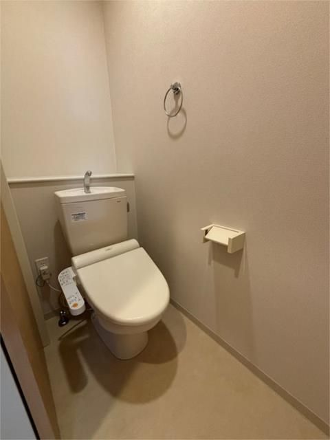 ��ʌ�����s�厚�ΐ_�̃A�p�[�g�̃g�C��