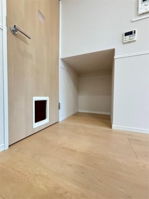 ��ʌ�����s�厚�ΐ_�̃A�p�[�g�̂��̑��ݔ�