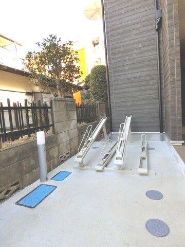 ��ʌ��������܎s��{��O���P���ڂ̃A�p�[�g�̂��̑�