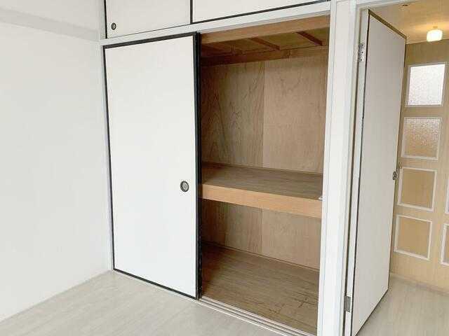 ��ʌ��@�c�s�֎R�Q���ڂ̃}���V�����̎��[