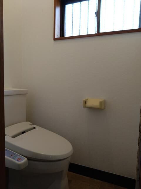 ��ʌ��������܎s�΋擌���R���ڂ̃A�p�[�g�̃g�C��