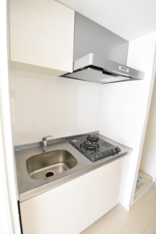 ��ʌ��������܎s��{��x�̓����P���ڂ̃}���V�����̃L�b�`��