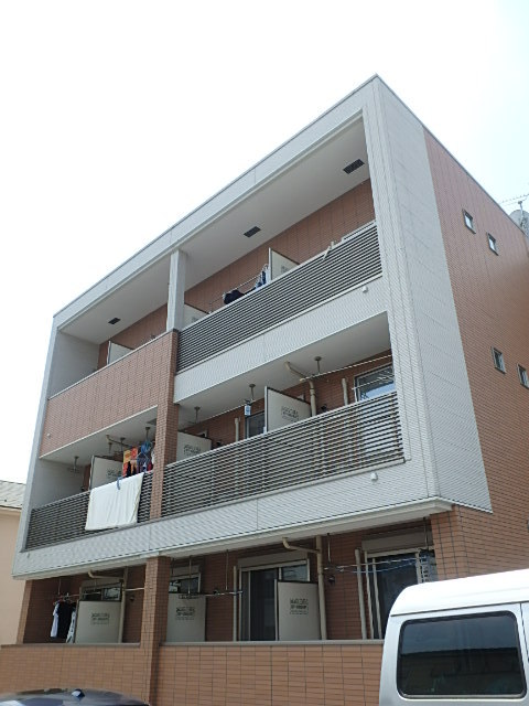 ��ʌ��������܎s�Y�a����P����8-17�̃}���V�����̌����O��