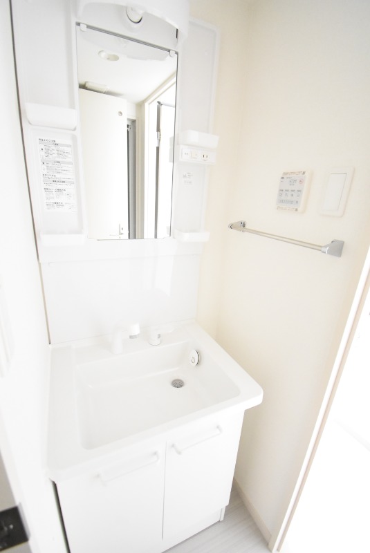 ��ʌ��������܎s��{��x�̓����P���ڂ̃}���V�����̐��ʏ�