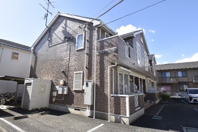 ��ʌ��������܎s����O���U����1663-2�̃A�p�[�g�̌����O��