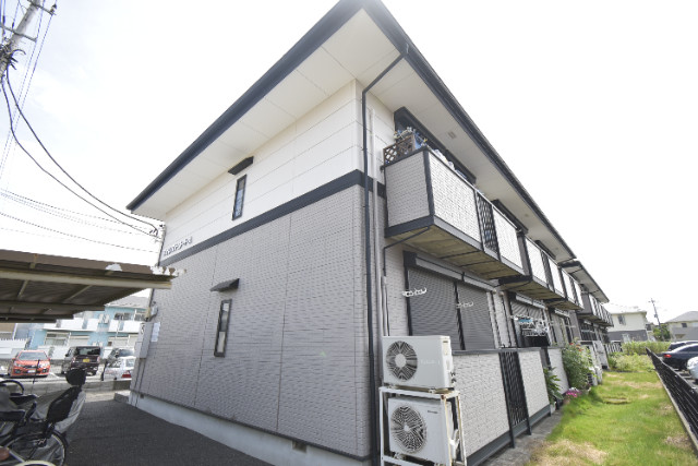 ��ʌ��������܎s����厚���m��851-1�̃A�p�[�g�̌����O��