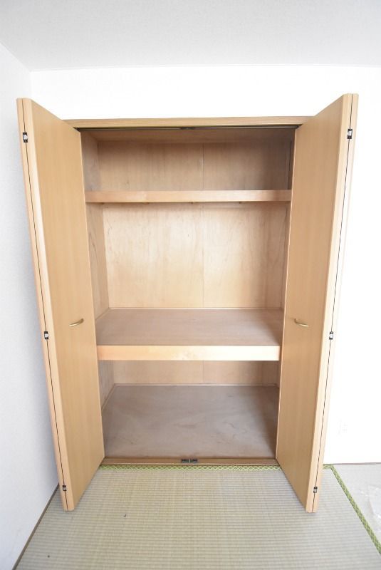 ��ʌ��������܎s����厚���m��̃A�p�[�g�̎��[