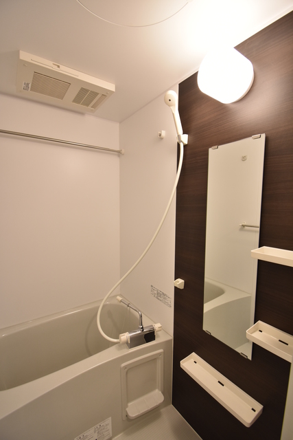 ��ʌ��������܎s������V�����T���ڂ̃}���V�����̃o�X