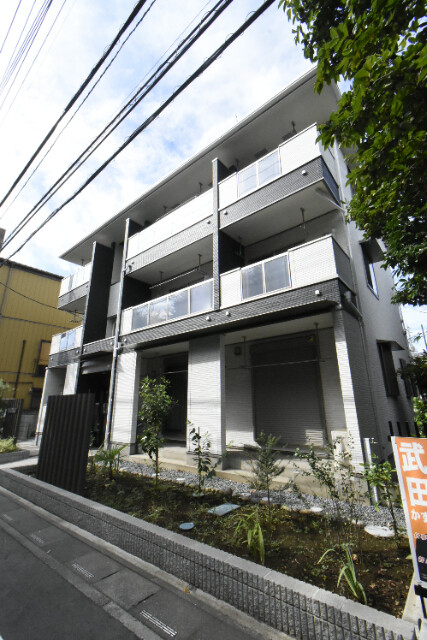 ��ʌ��������܎s�����擌��{�T����59-10�̃A�p�[�g�̌����O��