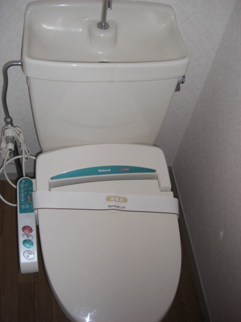 ��ʌ�����s������Q���ڂ̃}���V�����̃g�C��