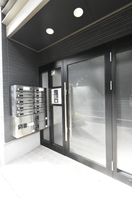 ��ʌ��������܎s�����擌��{�T���ڂ̃A�p�[�g�̃G���g�����X