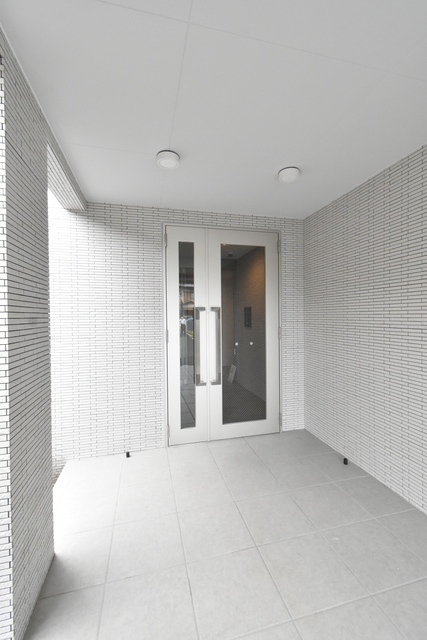 ��ʌ��������܎s��攒���Q���ڂ̃}���V�����̃G���g�����X