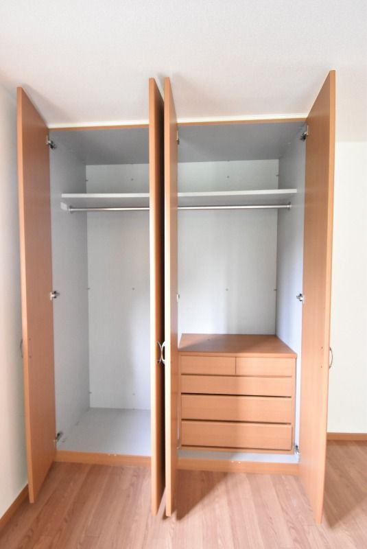 ��ʌ�����s�厚������̃}���V�����̎��[