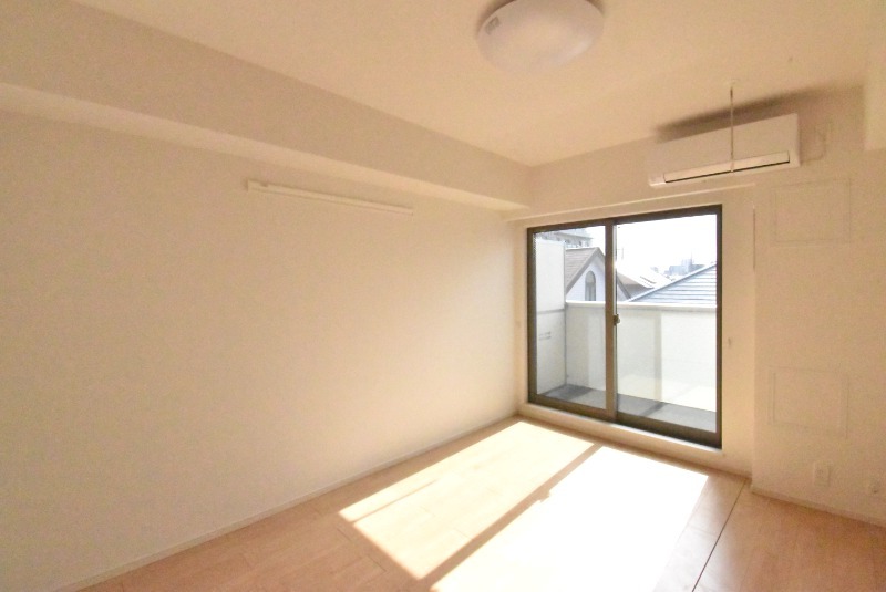 ��ʌ�����s������U���ڂ̃A�p�[�g�̂��̑�