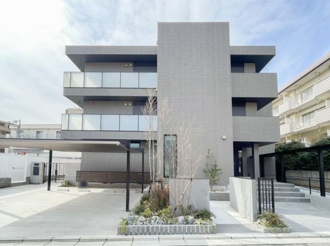 ��ʌ��������܎s���搼�x�U����1-43�̃}���V�����̌����O��