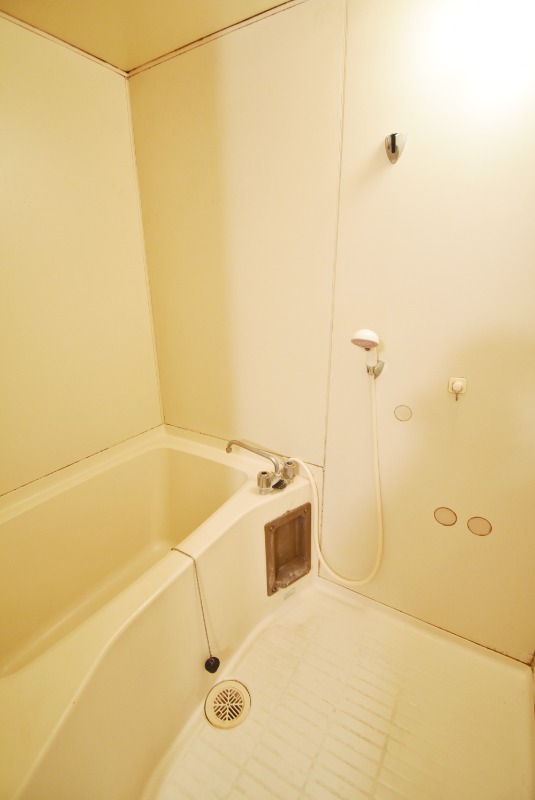 ��ʌ��������܎s�k����i���Q���ڂ̃}���V�����̃o�X