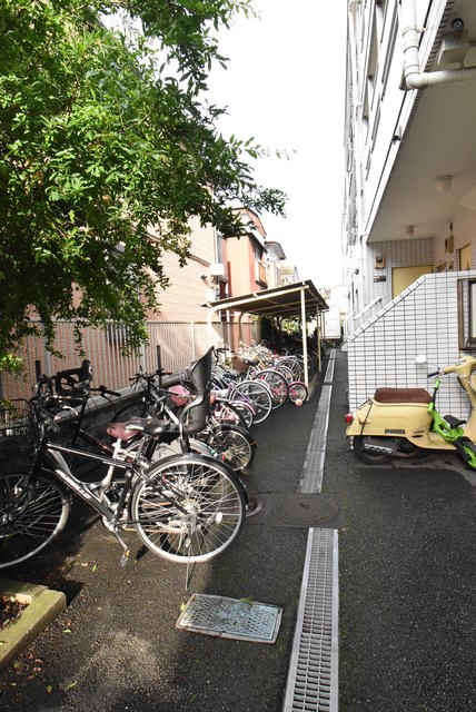 ��ʌ��������܎s�k����i���Q���ڂ̃}���V�����̂��̑�