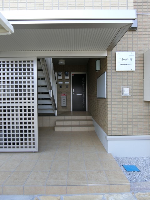 ��ʌ�����s�厚�����̃A�p�[�g�̃G���g�����X