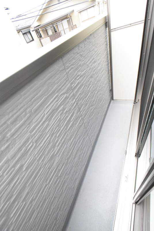 ��ʌ��������܎s������x�蒬�̃A�p�[�g�̃o���R�j�[