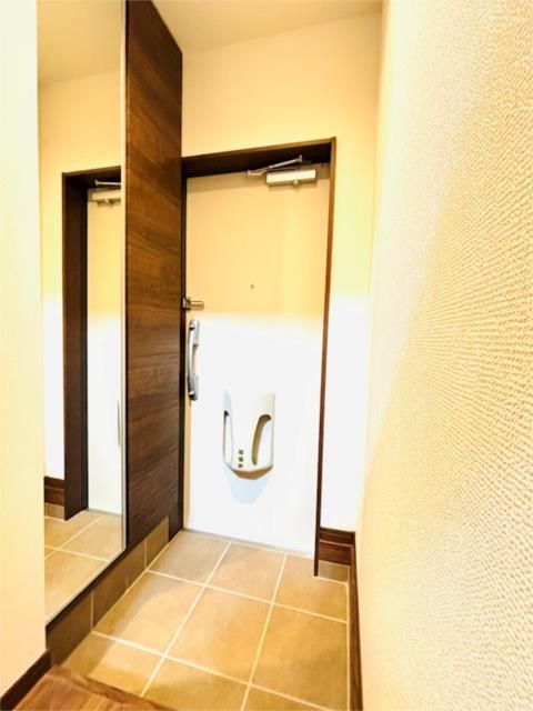 ��ʌ�����s�厚�ΐ_�̃A�p�[�g�̌���