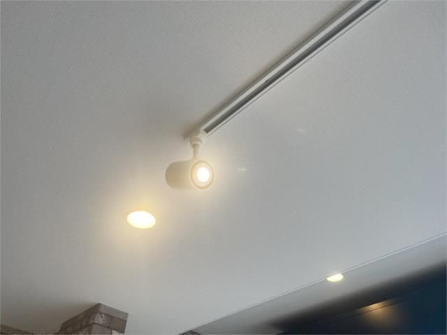 ��ʌ�����s�厚�ΐ_�̃A�p�[�g�̂��̑�