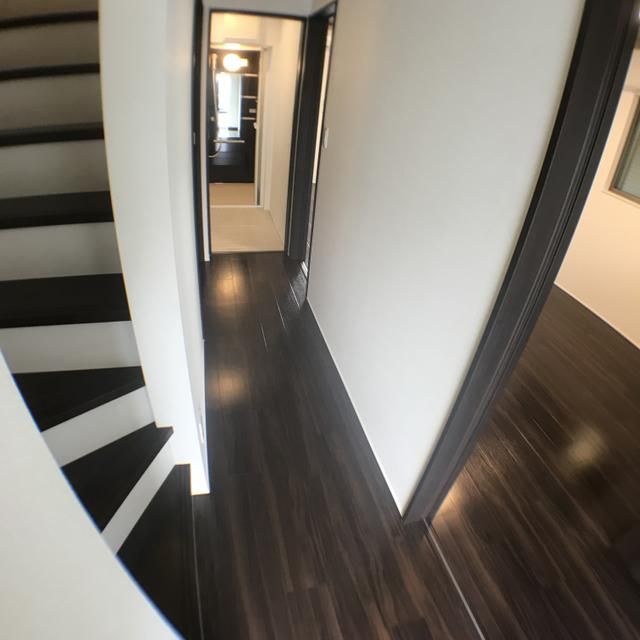 ��ʌ��������܎s�΋�����R���ڂ̃e���X�n�E�X�̂��̑������E�X�y�[�X