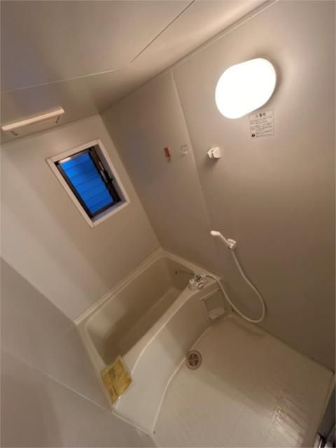 ��ʌ��������܎s��΋�厚�약��̃A�p�[�g�̃o�X