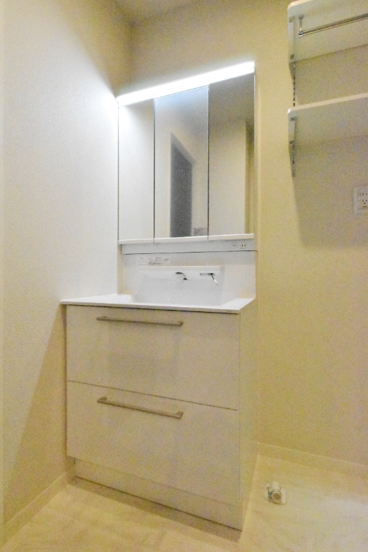 ��ʌ��������܎s��{��O���S���ڂ̃A�p�[�g�̐��ʏ�